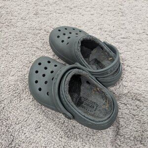 Crocs Classic Fleece Fur Lined Clogs Grey Size Child 8